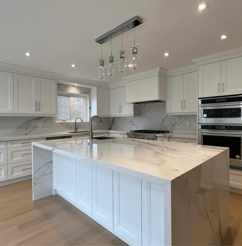 Elegant Modern Kitchen